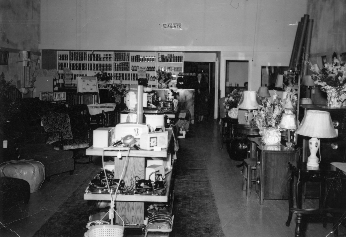 Opening Day, Dunn Home Supply - September 17, 1949