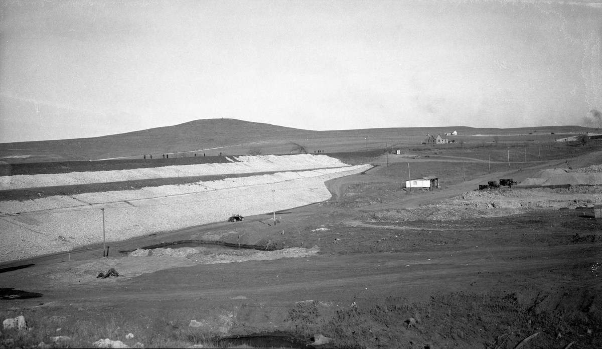 Lake Wabaunsee Dam Under Construction